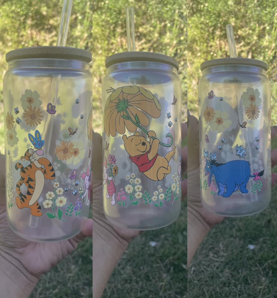 Pooh and Friends 16oz Glass Cups With Top and Straw