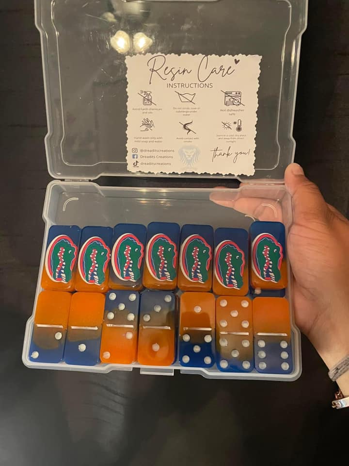 Gators Dominoes